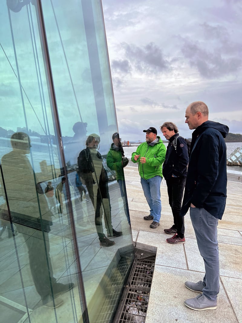 archiwalks-opera-glassfasade