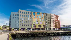 Campus Kristiansund plassert i havnekanten