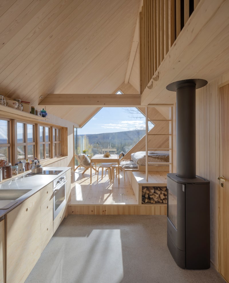 hytte-sorbraaten-inne-hele