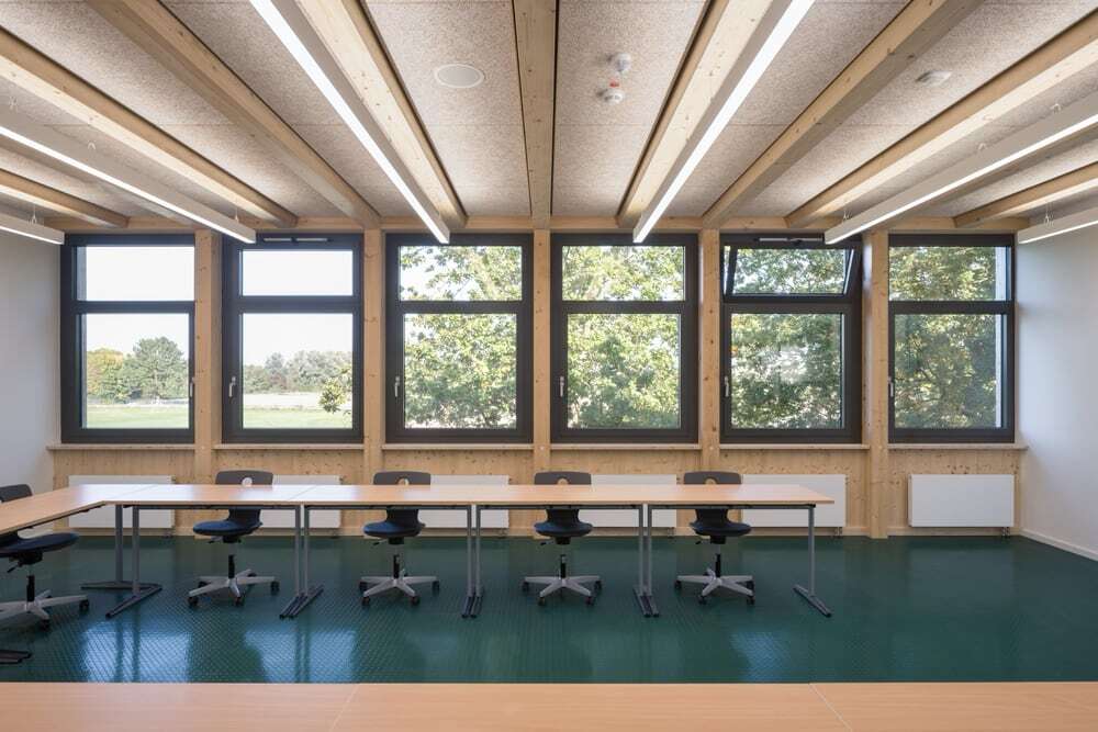 Hildburgschule klasserom med grønt gulv