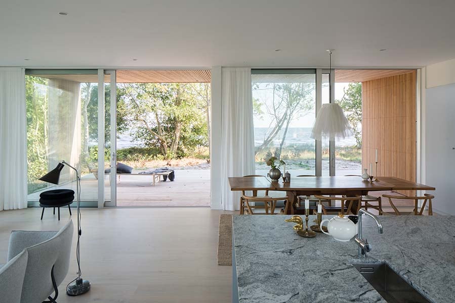 karusell-villa-beddinge-sverige-utsikt
