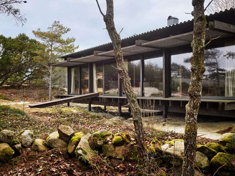 House Tjurpannan med glassfasader fra Schüco og gangbro til terrasse
