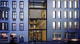 Spennende infill-prosjekt med glassfasader